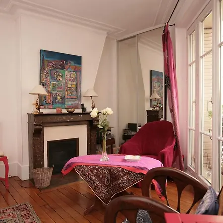 아파트 Cozy Parisian 1 Bedroom 파리