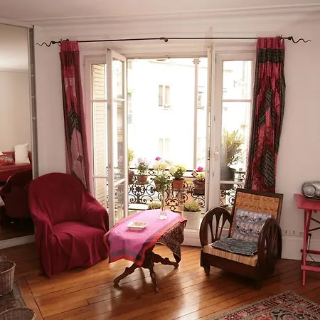 아파트 Cozy Parisian 1 Bedroom *