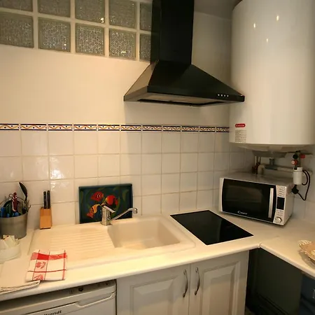 Cozy Parisian 1 Bedroom 아파트